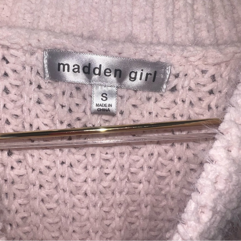 Madden Girl Pink Chunky Cable Knit Cropped Sweater NWT Size S - Picture 5 of 10